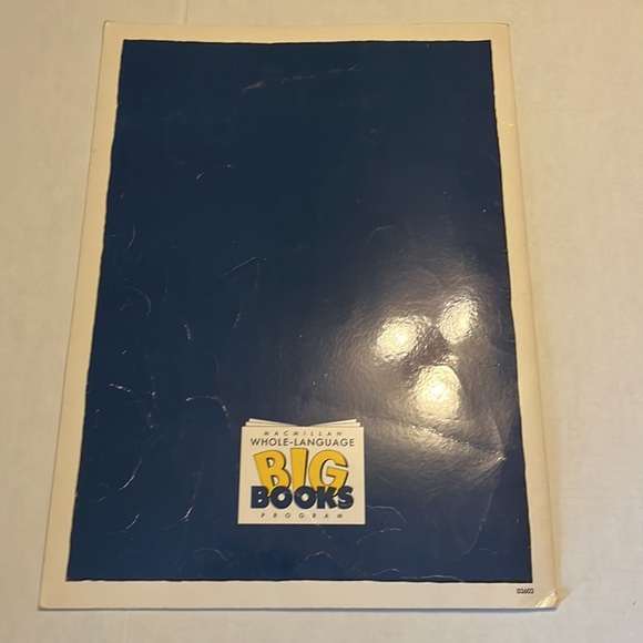 Big book: Two feet - Picture 4 of 6